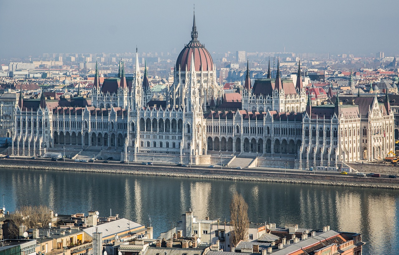 Wycieczka do Budapesztu Parlament