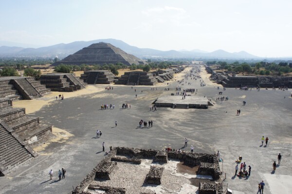 Pielgrzymka do Meksyku, Teotihuacan